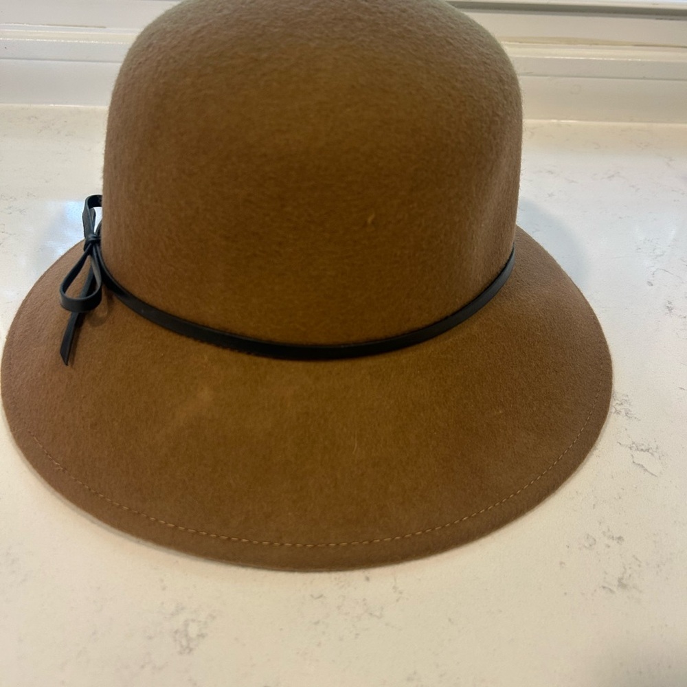 Elegant Brown‎ Women's Hat with Black Leather Ribbon